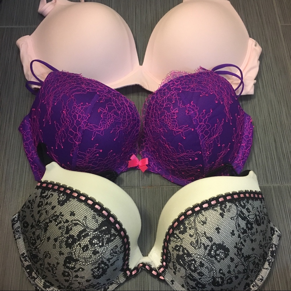 Victoria’s Secret bra bundle